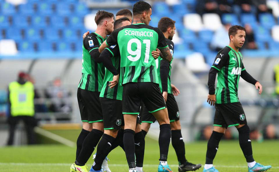 萨索洛取得大胜，全队士气高涨的简单介绍