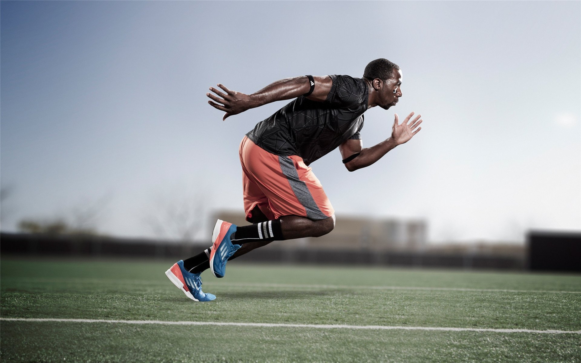 伊布复出首秀出彩，广州队主场大胜利雅得新月，豪取7连胜